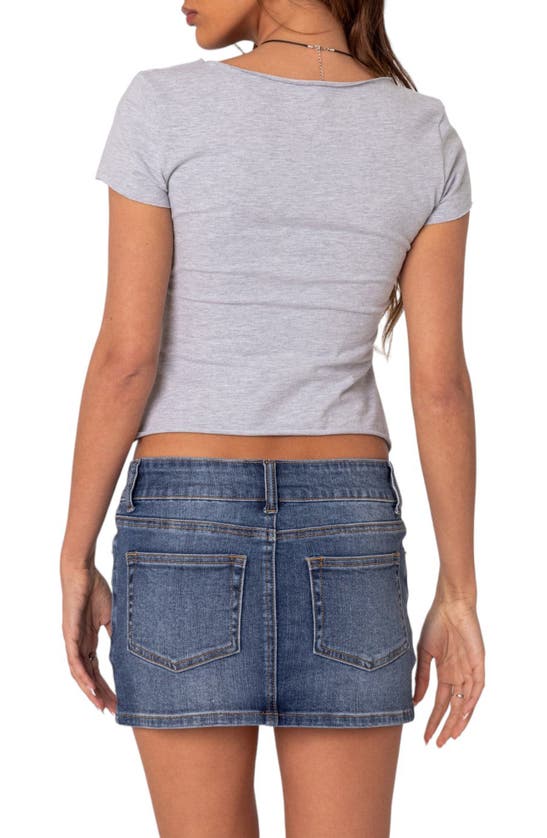 EDIKTED EDIKTED AVA V-NECK RUCHED TOP