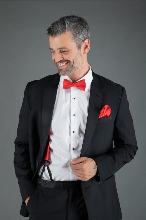 Trafalgar Sutton Solid Color 13 Inch Silk Pocket Square In Red