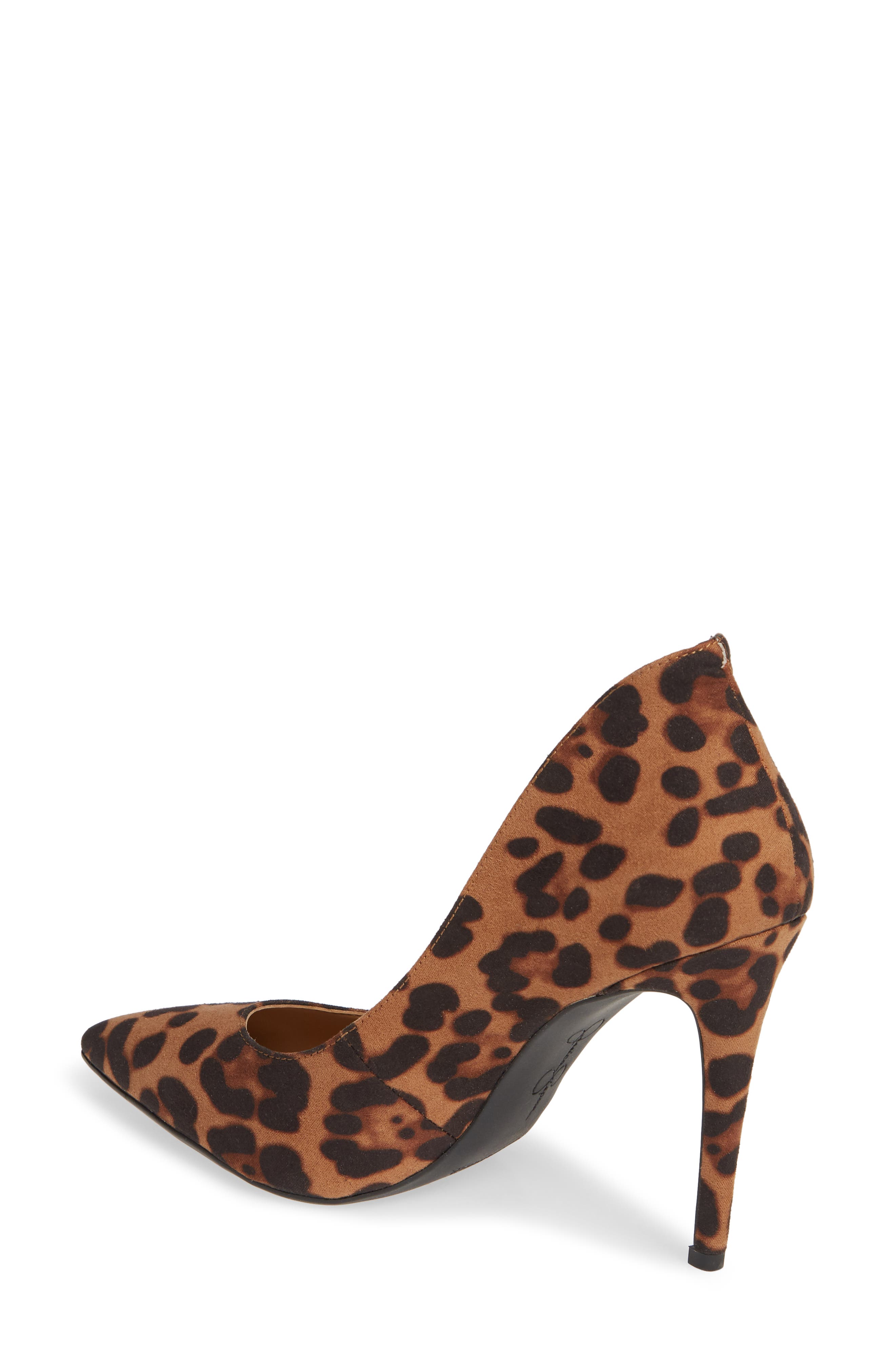 jessica simpson pointed toe pump