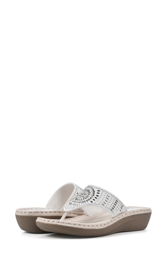 Cliffs By White Mountain Cienna Thong Sandal In White Fabric