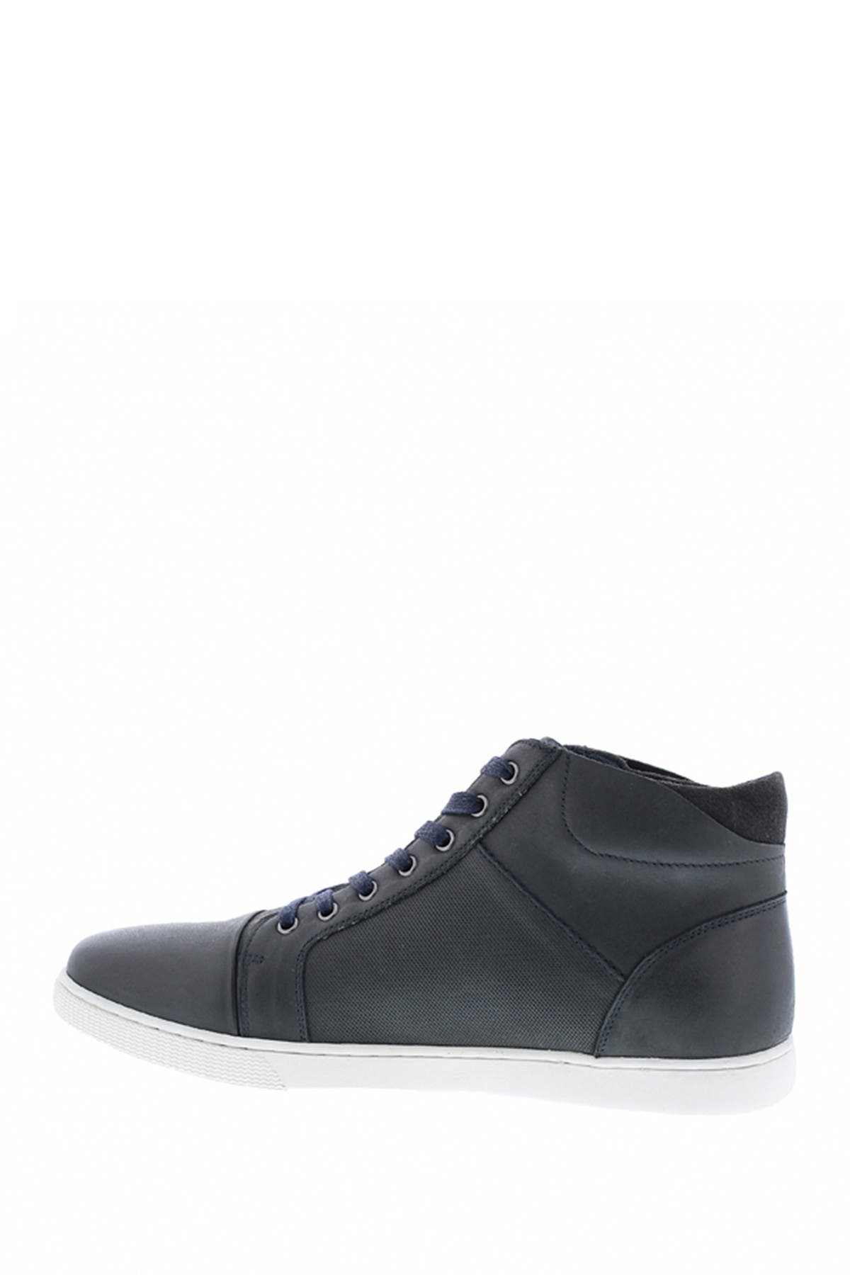 English Laundry Vail Sneaker In Navy