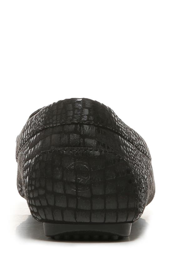 LIFESTRIDE LIFESTRIDE TURNPIKE CROC EMBOSSED LOAFER 