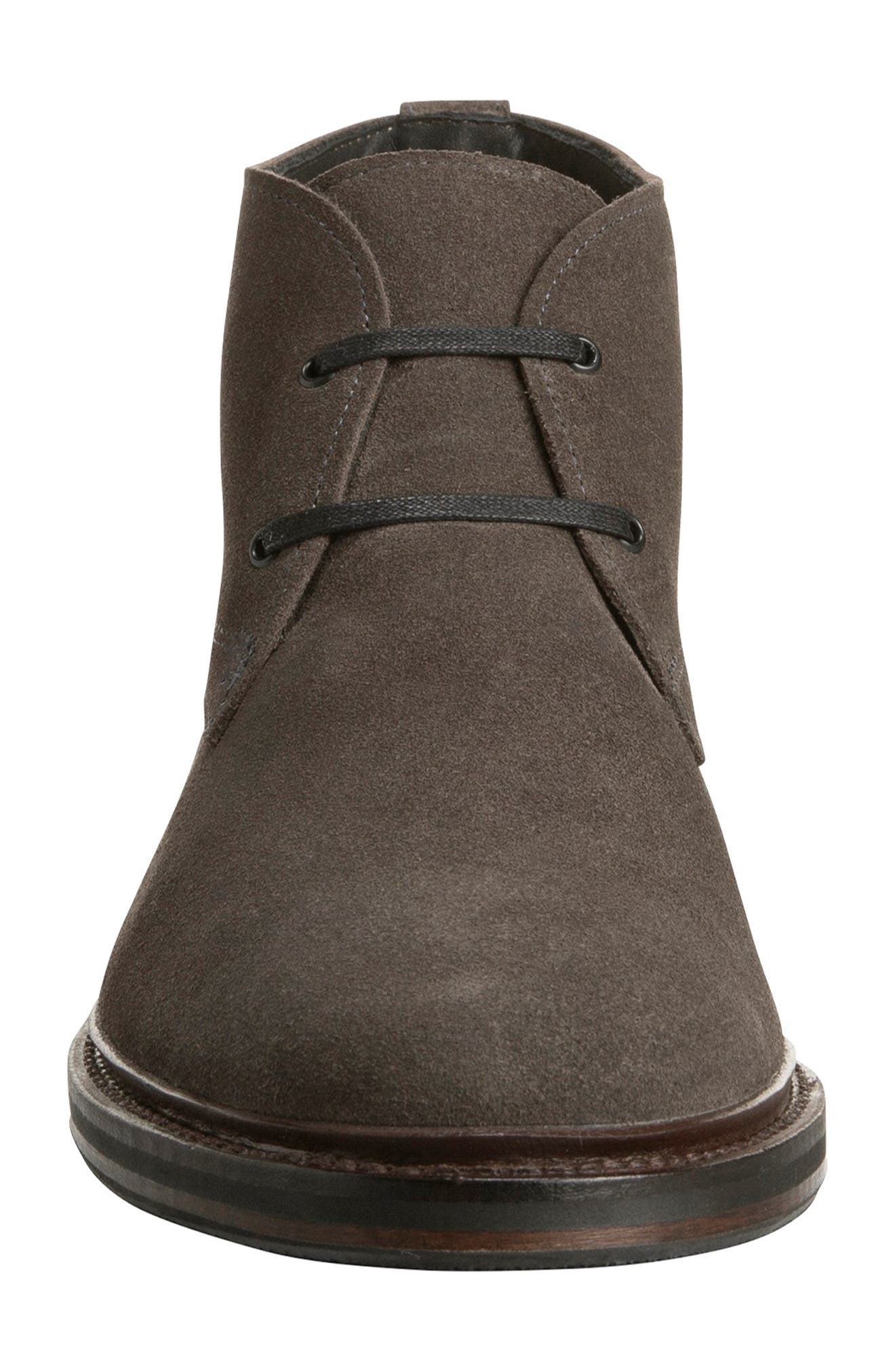 cyrus chukka boot