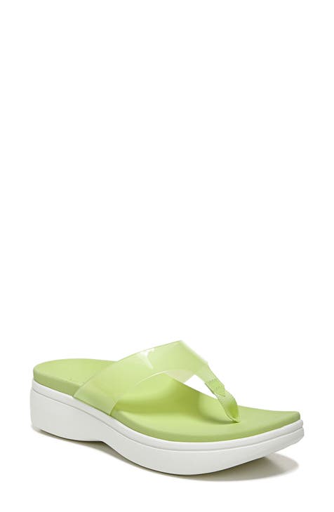 nordstrom rack vionic shoes