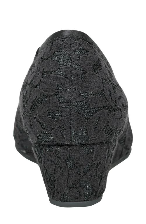 BANDOLINO BANDOLINO CANDRAS PEEP TOE WEDGE PUMP 