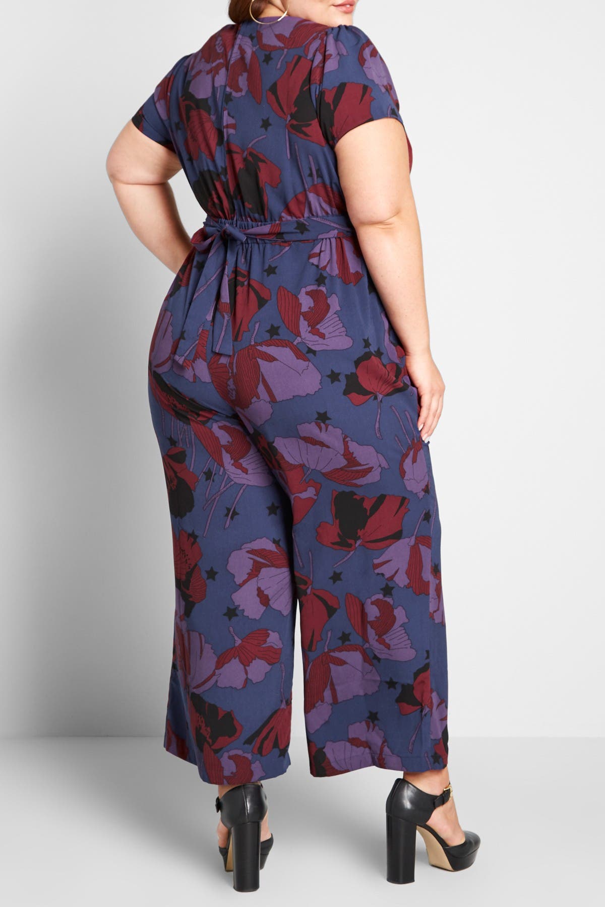 Modcloth Aiming Higher Floral Jumpsuit In Open Miscellaneous