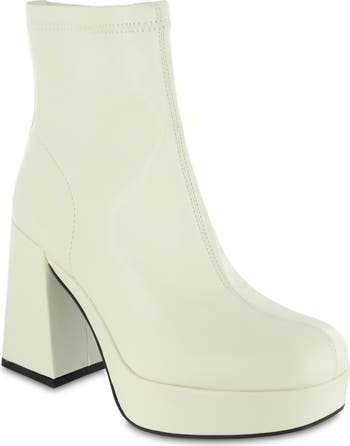MIA Ilia Platform Bootie (Women) | Nordstromrack