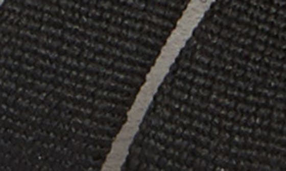 keen damaya ankle