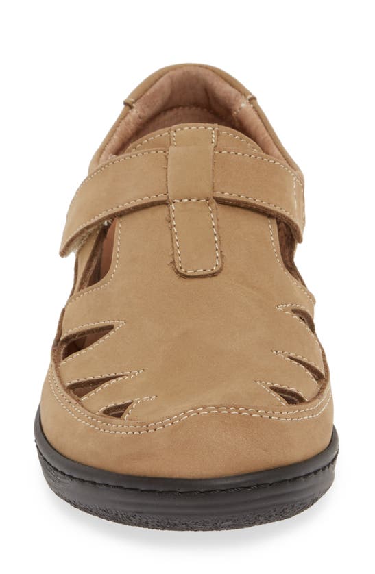 David Tate Catania Walking Sandal In Beige Nubuck Leather