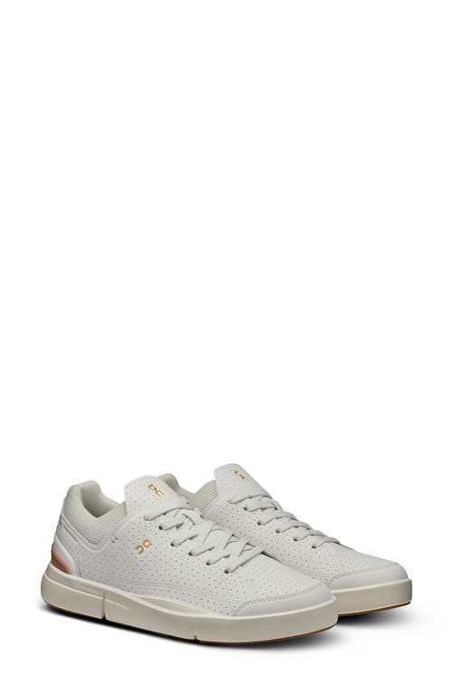 On The Roger Centre Court Tennis Sneaker In White/woodrose