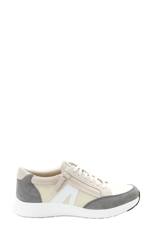 Alegria By Pg Lite Eazeer Sneaker In Parchment