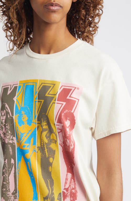 Shop Vinyl Icons Kiss Boxes Oversize Cotton Graphic T-shirt In Natural