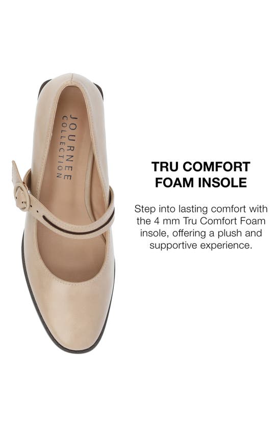 Journee Collection Savvi Mary Jane Pump In Sand