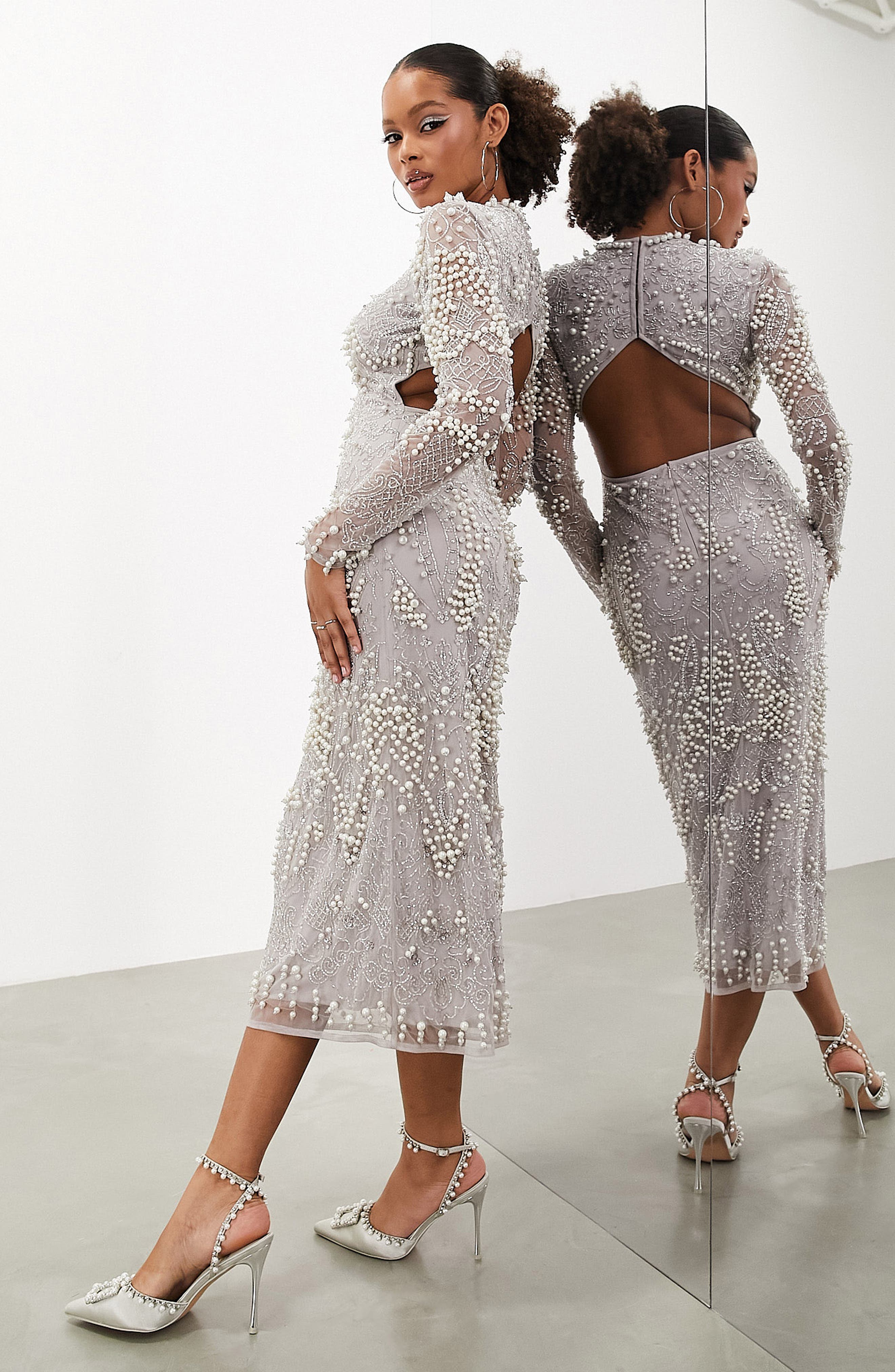 solid color midi dresses with sleeves Short Sleeves Solid Color V-Neck Midi Dresses – Uoozee official