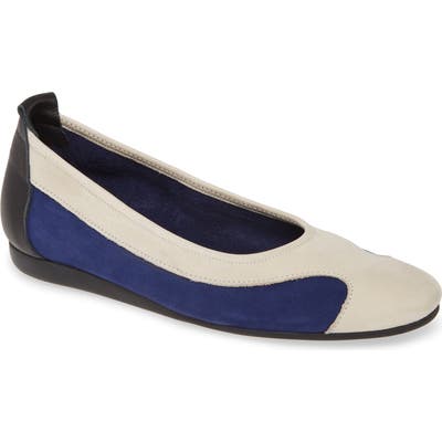 Arche Lambaa Flat, Blue