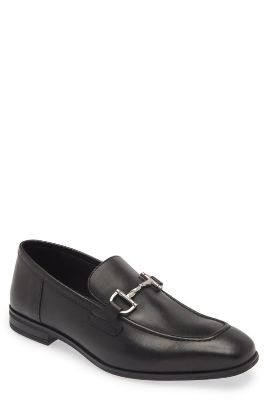 Shop Stuart Weitzman Simon Twistbit Loafer In Black