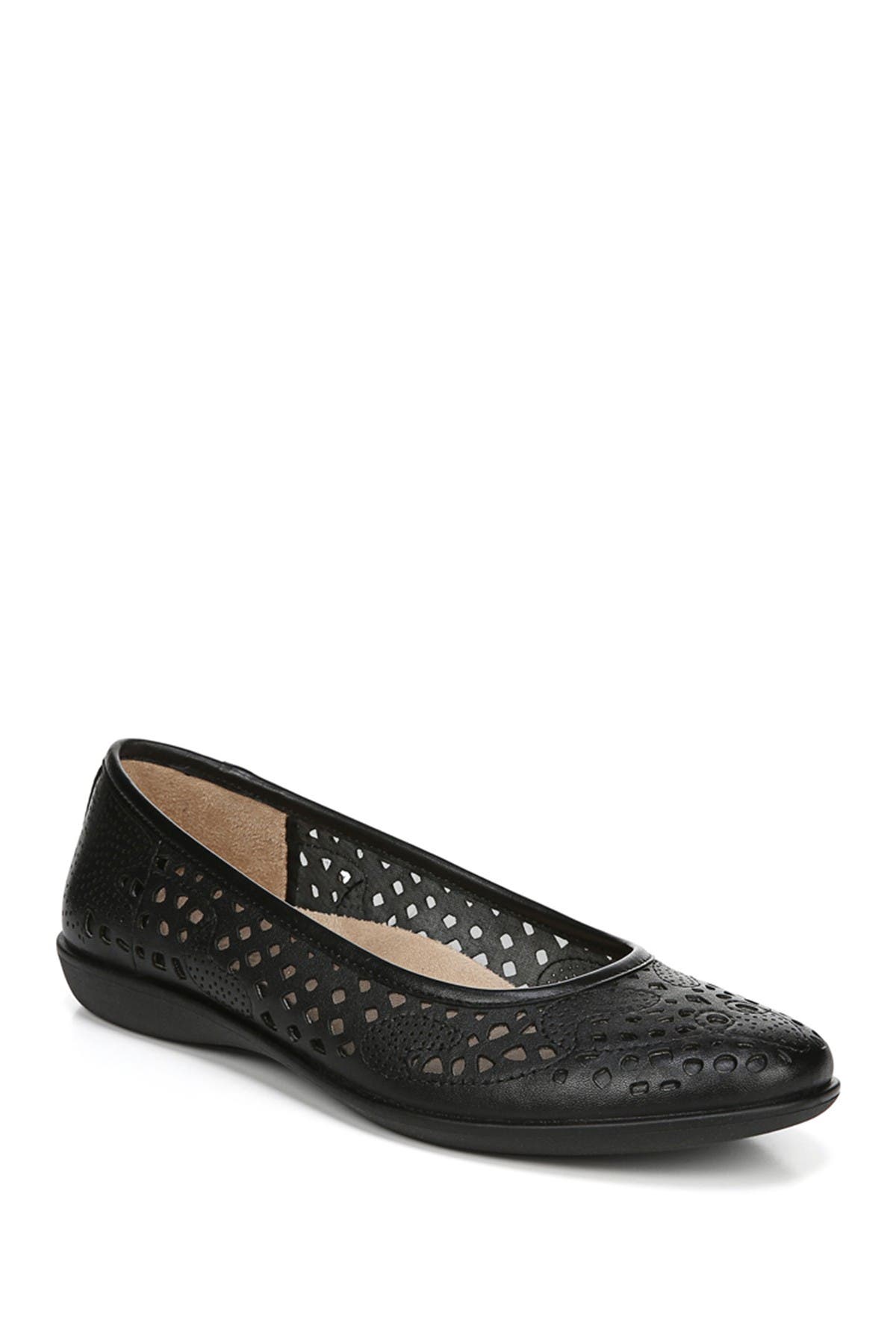 naturalizer felicite flats