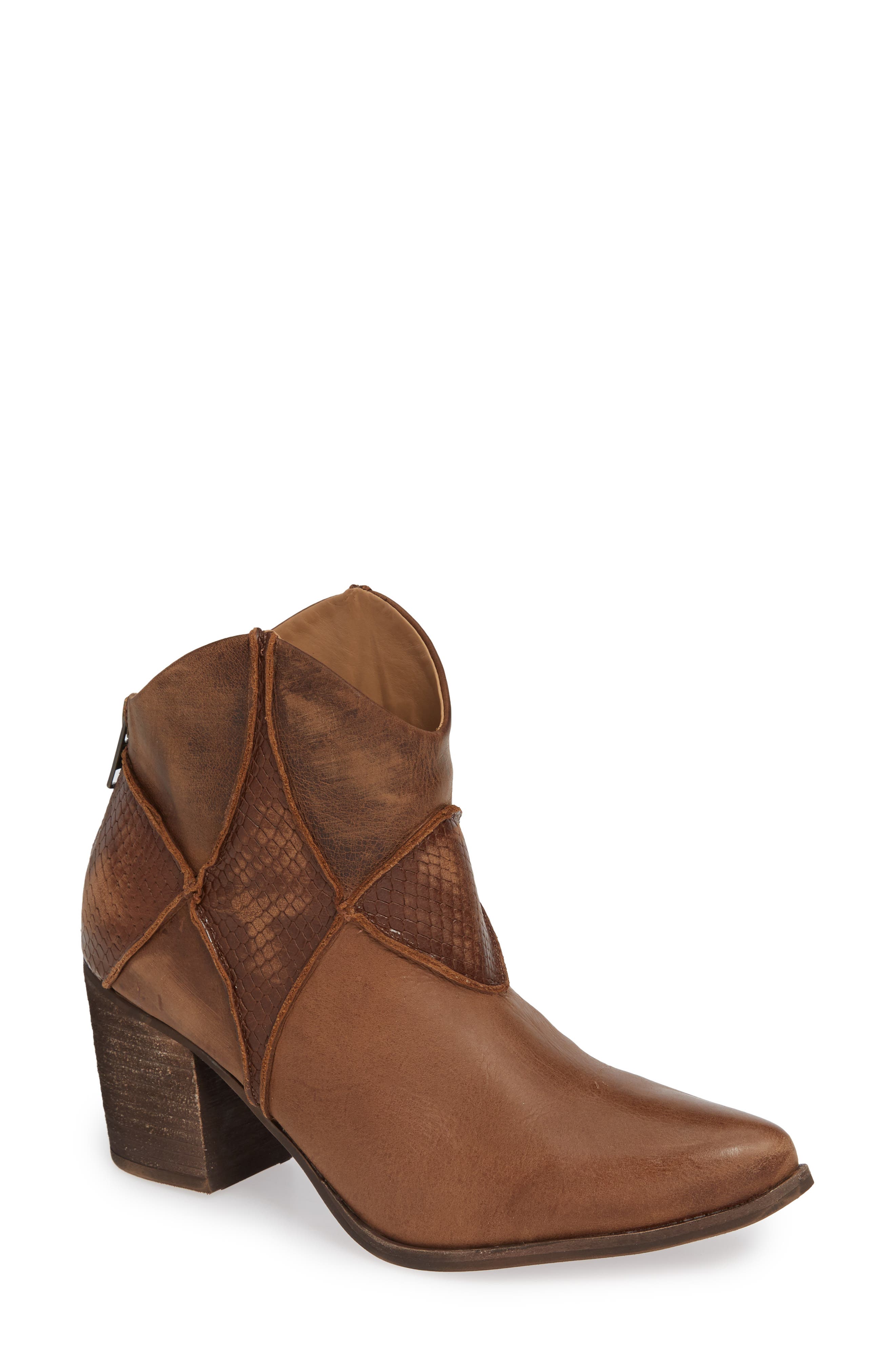 Chocolat Blu Belle Block Heel Bootie, Brown