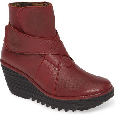 Fly London Yedd Wedge Bootie - Red