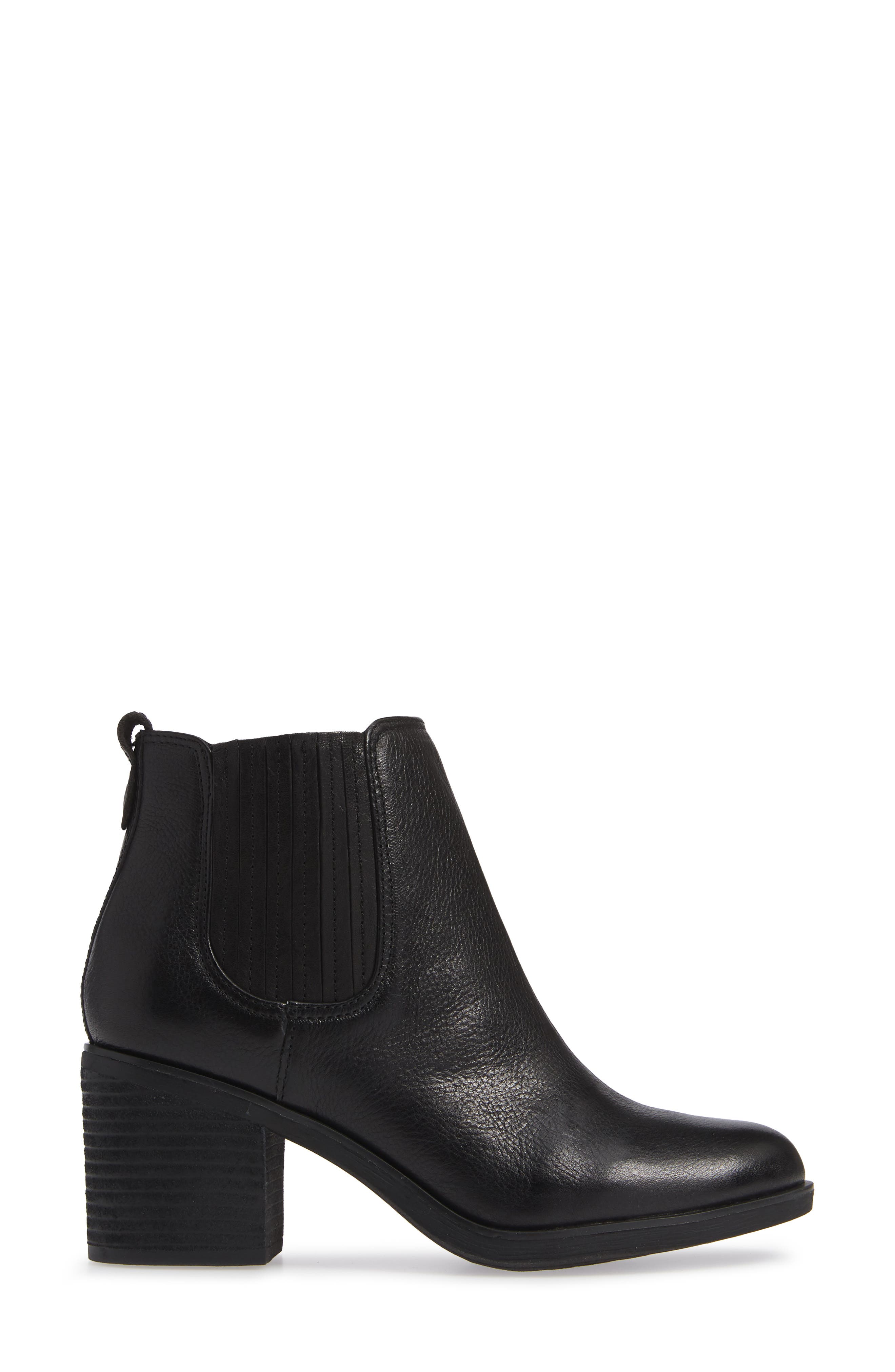 Sofft | Sadova Chelsea Bootie 