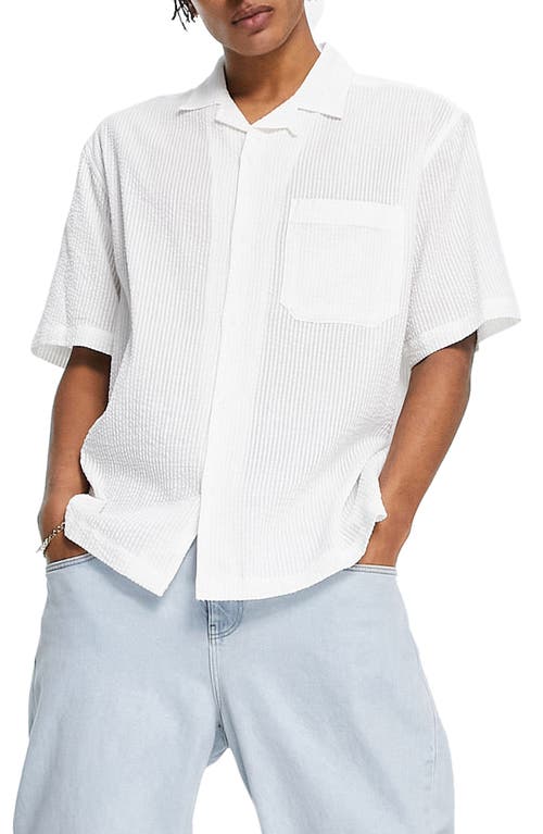 Topman Seersucker Short Sleeve Button-Up Shirt in White