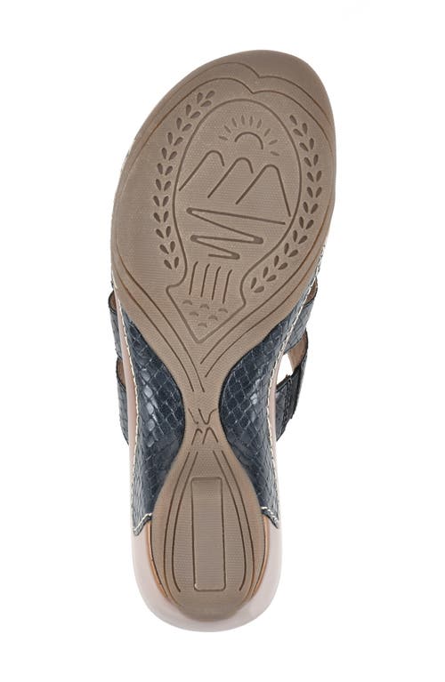 WHITE MOUNTAIN FOOTWEAR WHITE MOUNTAIN FOOTWEAR WHITE MOUNTAIN VALORA WEDGE SANDAL 