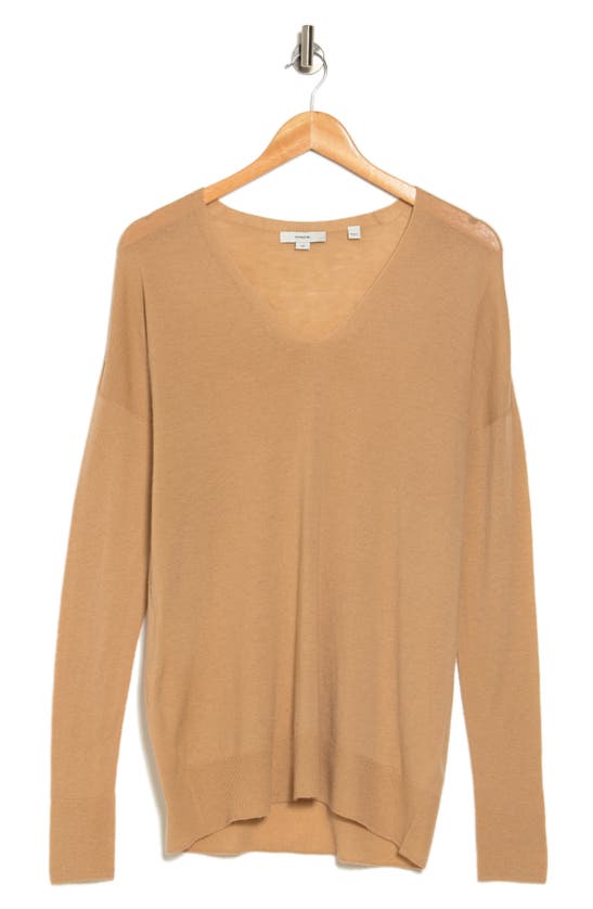 Vince Seamless V-neck Wool Blend Tunic In Camel