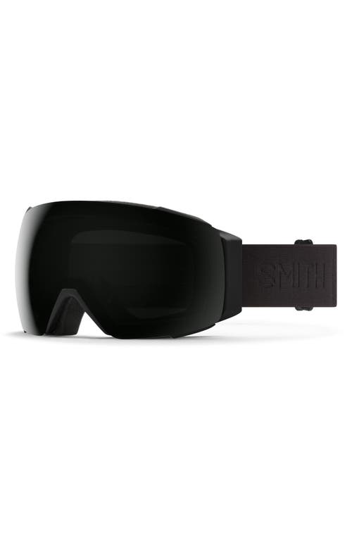Smith I/O MAG 154mm Snow Goggles in Blackout /Chromapop Sun Black at Nordstrom