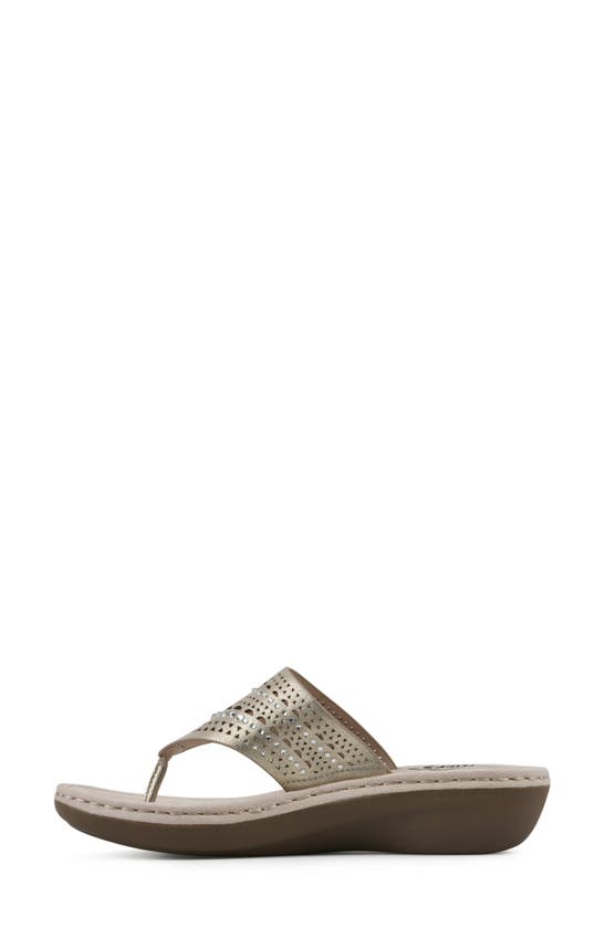 Cliffs By White Mountain Candyce Wedge Sandal In Gold/ Metallic
