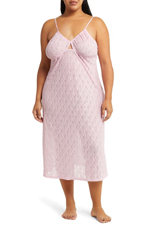 Cutout Lace Nightgown (Plus)