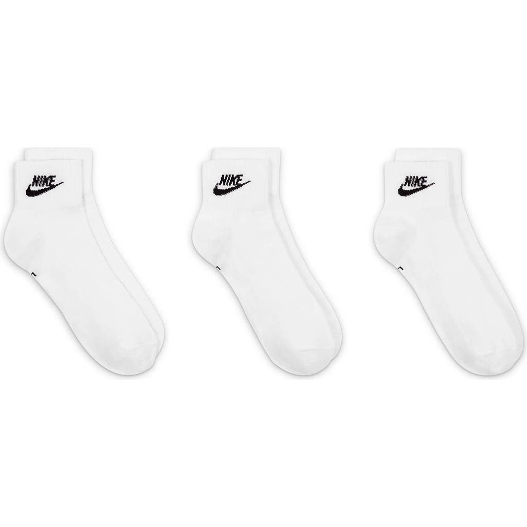 Nike Assorted 3-pack Dri-fit Essential Ankle Socks In White/black