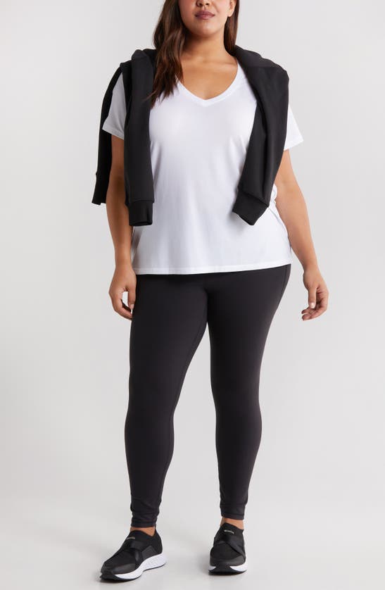 Zella Breathe Active V-neck Tee In White