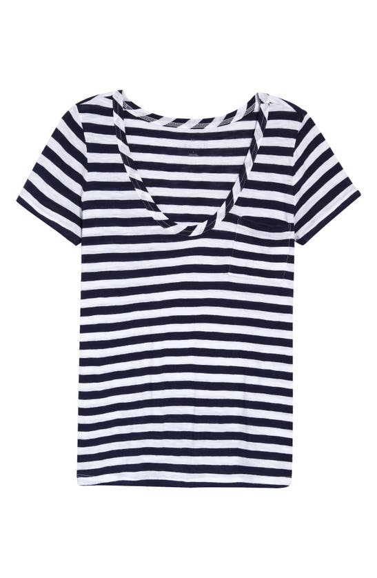 Caslon Rounded V-neck T-shirt In Navy- White Charm Stripe