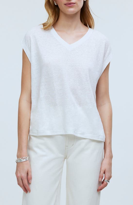 Shop Madewell Relaxed Linen Blend V-neck T-shirt In Eyelet White