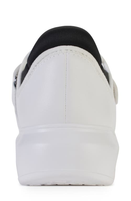 Dkny Jamiah Platform Sneaker In White/ Black
