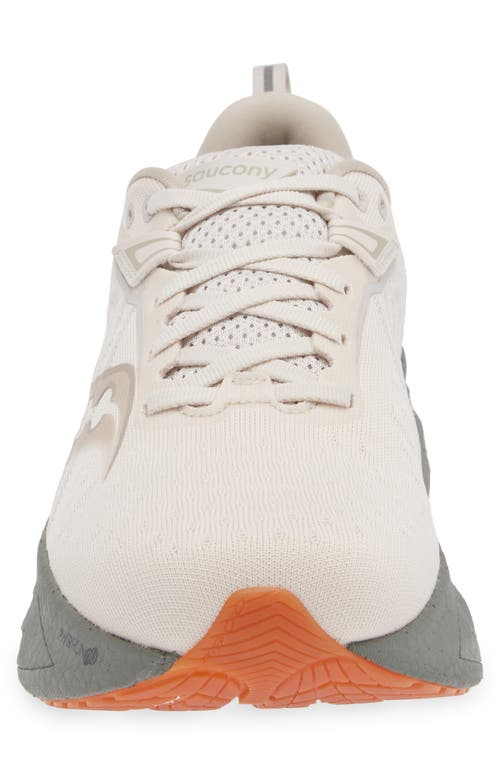 Saucony Triumph 22 Running Shoe In Moon/bough
