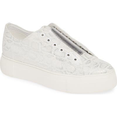 Very Volatile True Sneaker- White