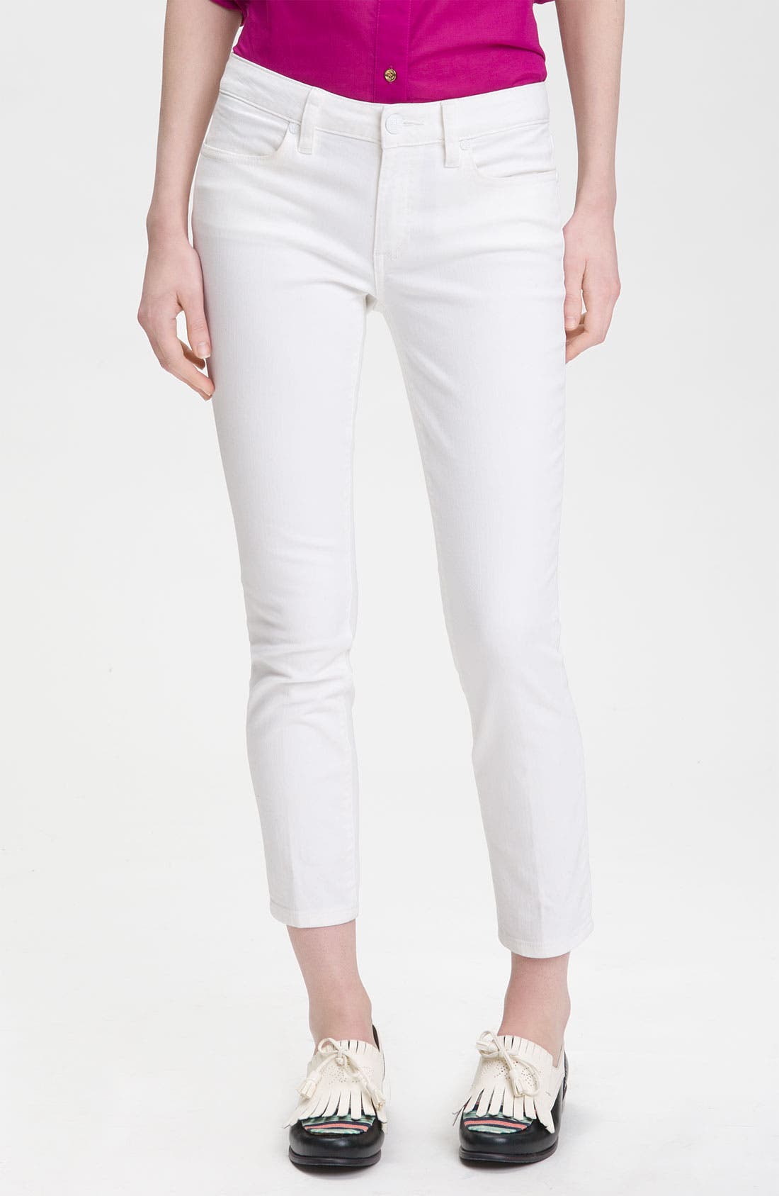 white cropped skinny jeans