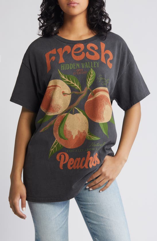 Shop Vinyl Icons Peaches Cotton Graphic T-shirt In Washed Black