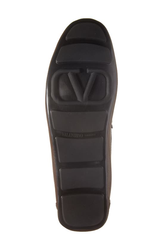 Shop Valentino Vlogo Driving Shoe In Kg8-fondant