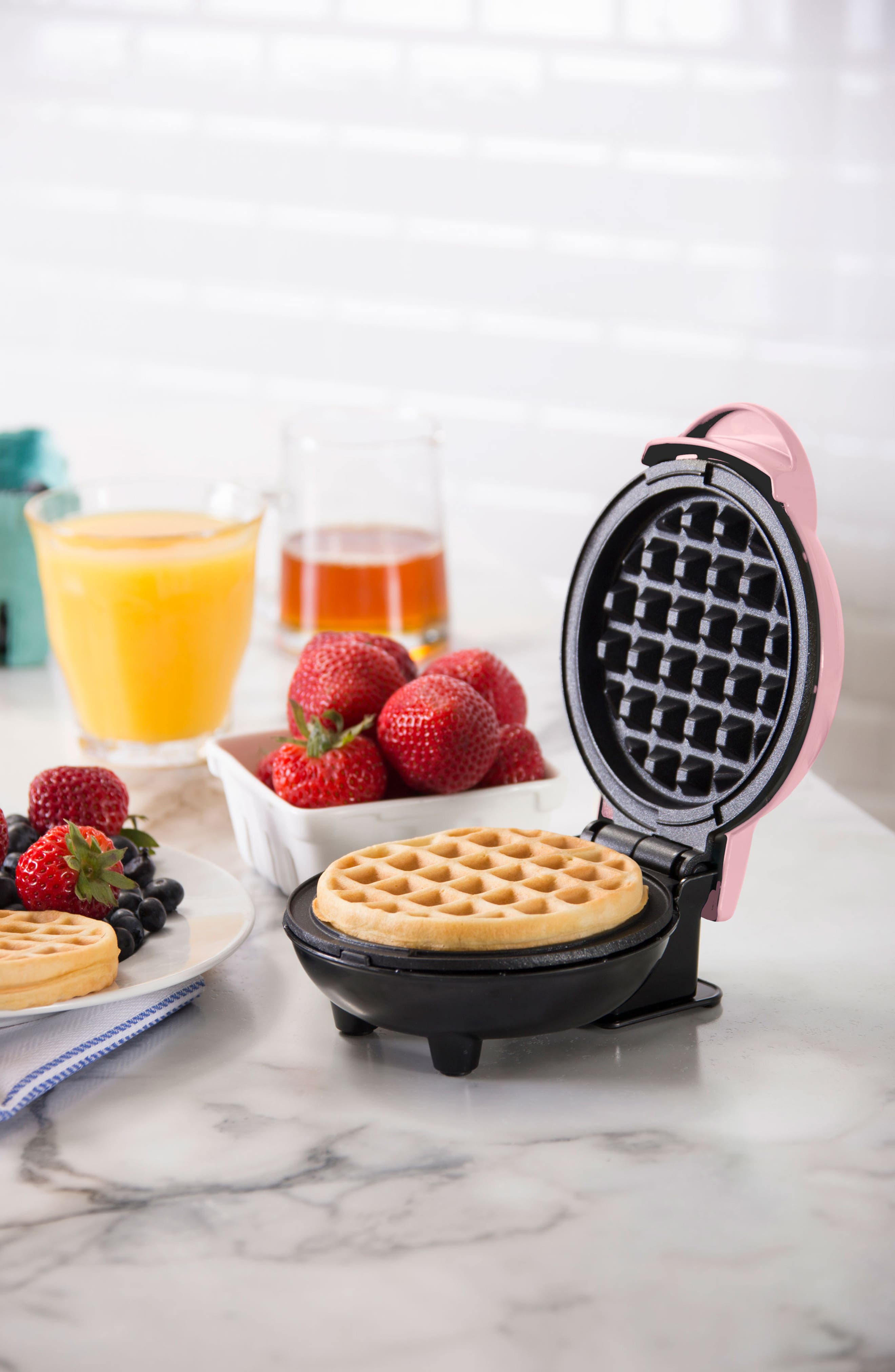 dash mini maker waffle