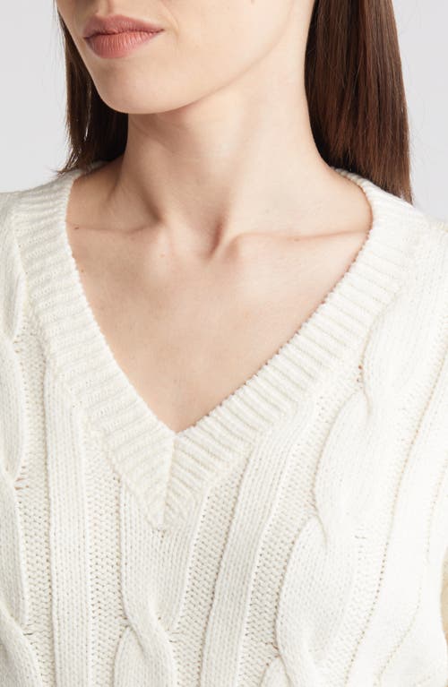 Shop Madewell Cable Knit V-neck Crop Sweater In Antique Cream