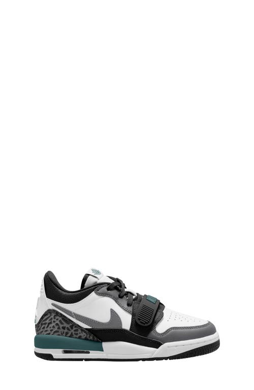 Nike Air Jordan Legacy 312 Low Sneaker In White/green/black