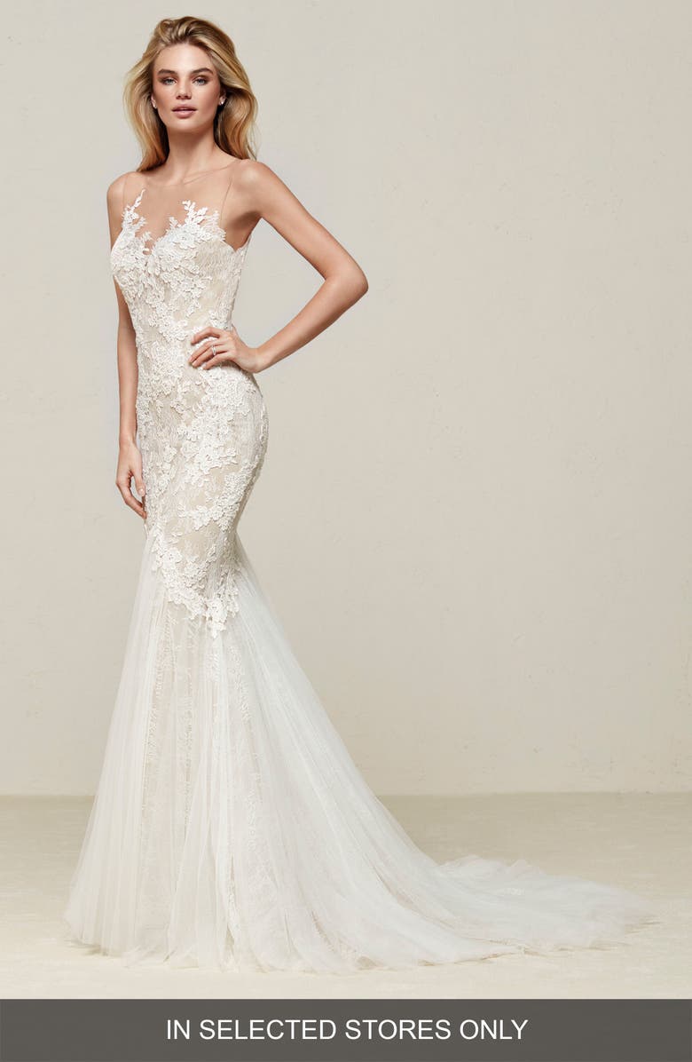 Pronovias Drinam Lace Tulle Mermaid Gown Nordstrom Pronovias Drinam Lace Tulle Mermaid Gown Nordstrom
