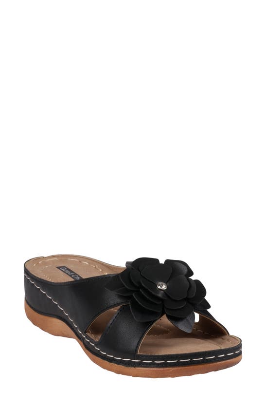 Good Choice New York Joy Flower Sandal In Black