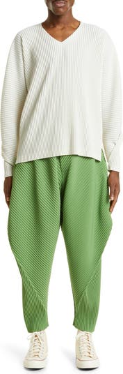 Calla Lily Pleated Pants