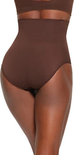 CORE CONTROL HIGH-WAISTED THONG | CLAY