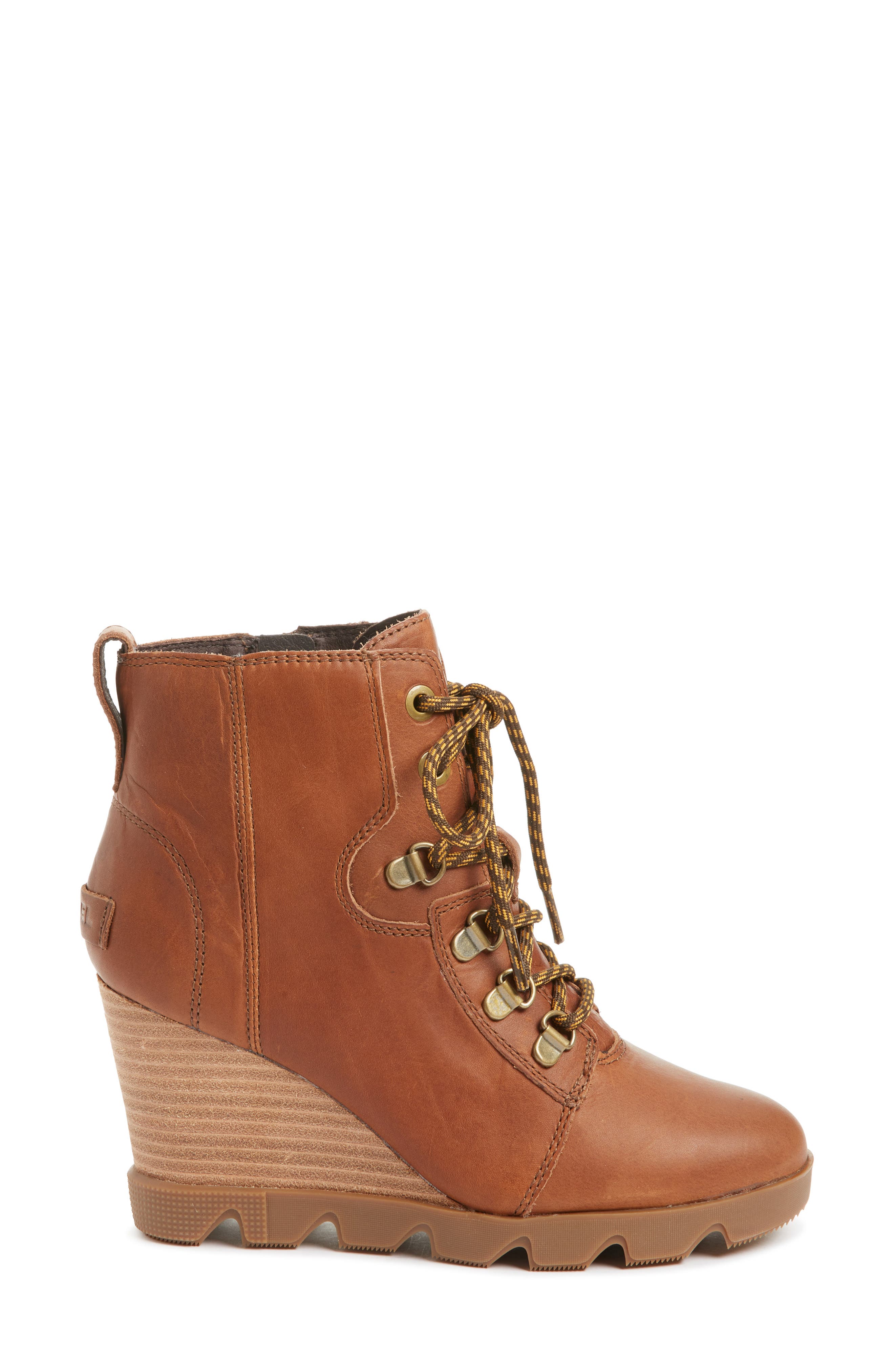 lace up sorel boots