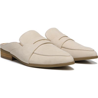 Dr. Scholl