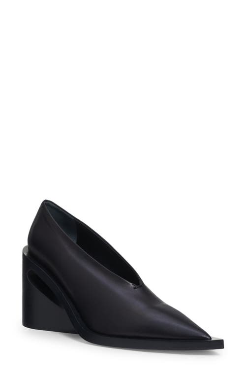 Jil Sander Tripon Pointed Toe Pump in Black | Smart Closet